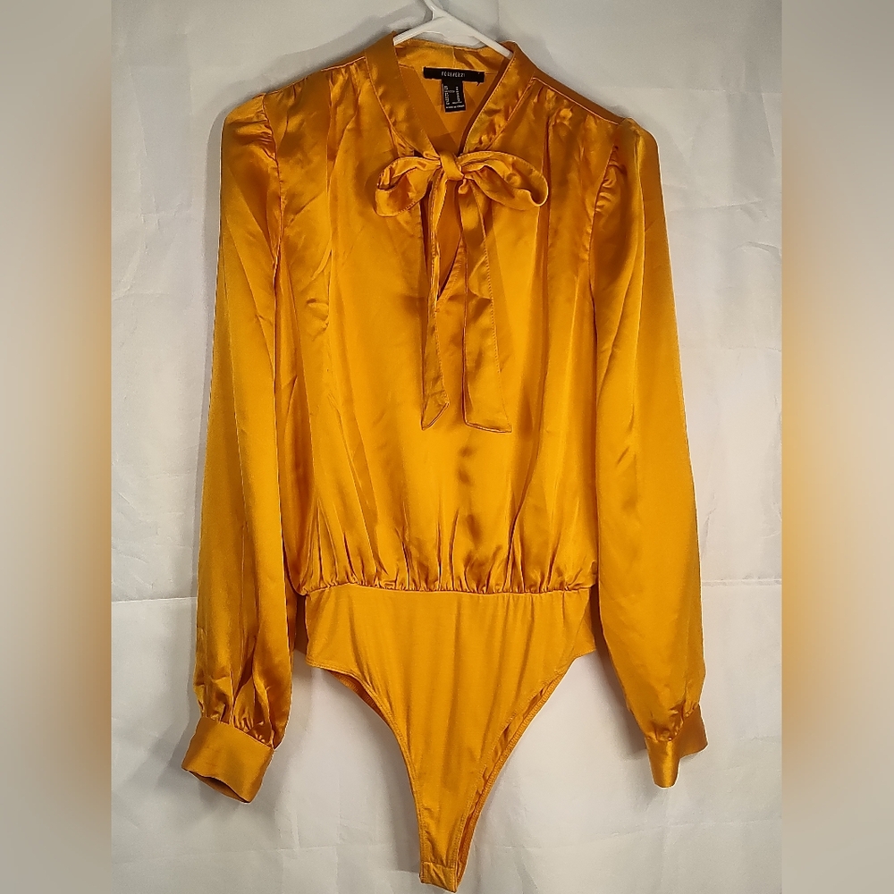 Forever 21 Satiny Orange Body Suit size M